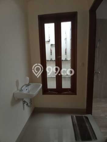 Jual Rumah Eksklusif 5 KT di Rempoa Ciputat Timur, Jakarta Selatan Jual Rumah Eksklusif 5 KT di Rempoa Ciputat Timur, Jakarta Selatan