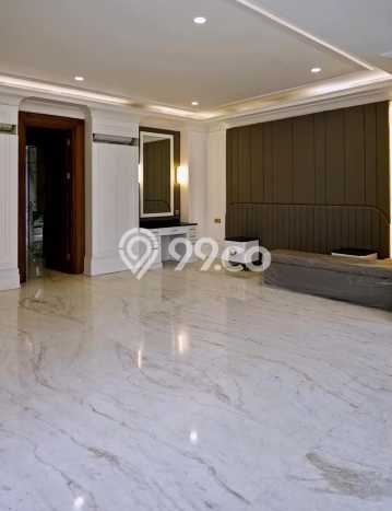 Hunian Elit LB 1000m2 Siap Huni Desain Elegan di Pondok Indah, Jakarta Selatan Hunian Elit LB 1000m2 Siap Huni Desain Elegan di Pondok Indah, Jakarta Selatan