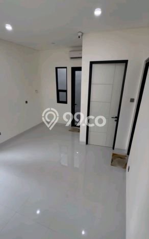 Rumah Modern 3 KT di Cirendeu Jakarta Selatan Unfurnished Rumah Modern 3 KT di Cirendeu Jakarta Selatan Unfurnished