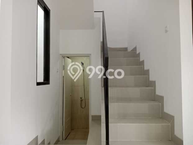 Rumah Minimalis 3 KT di Cirendeu Jakarta Selatan Unfurnished Rumah Minimalis 3 KT di Cirendeu Jakarta Selatan Unfurnished