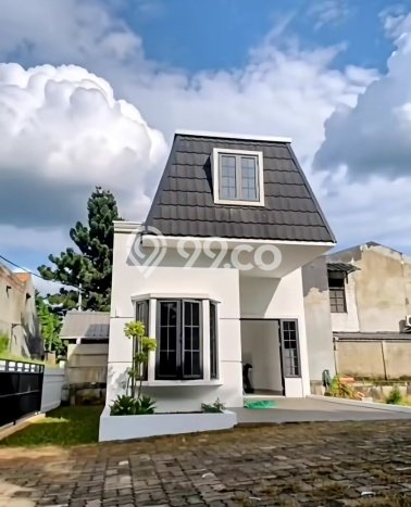 Dijual Rumah Eksklusif 2 KT di Cirendeu, Jakarta Selatan Dijual Rumah Eksklusif 2 KT di Cirendeu, Jakarta Selatan