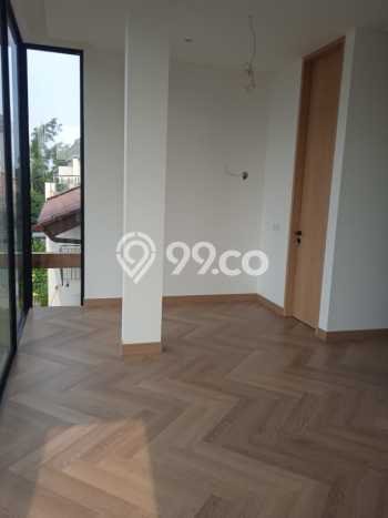 Hunian Mewah LB 600m2 Siap Pakai Desain Elegan di Pondok Indah, Jakarta Selatan Hunian Mewah LB 600m2 Siap Pakai Desain Elegan di Pondok Indah, Jakarta Selatan