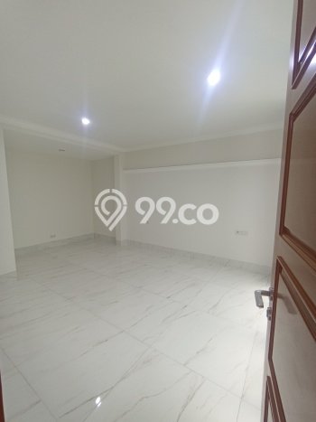 Rumah Elit Modern Tanpa Renovasi di Fatmawati Jakarta Selatan Rumah Elit Modern Tanpa Renovasi di Fatmawati Jakarta Selatan