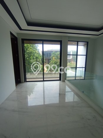 For Sale! Luxury House LT 206m2 Desain Modern di Pondok Labu For Sale! Luxury House LT 206m2 Desain Modern di Pondok Labu