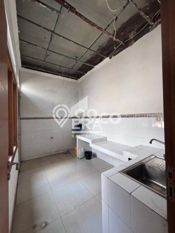 Hunian Cantik Modern Lb 300m2 di Rawalumbu, Bekasi Hunian Cantik Modern Lb 300m2 di Rawalumbu, Bekasi