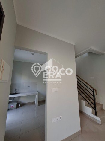 Rumah Minimalis 2 KT di Summarecon Crown Gading Bekasi Unfurnished Rumah Minimalis 2 KT di Summarecon Crown Gading Bekasi Unfurnished