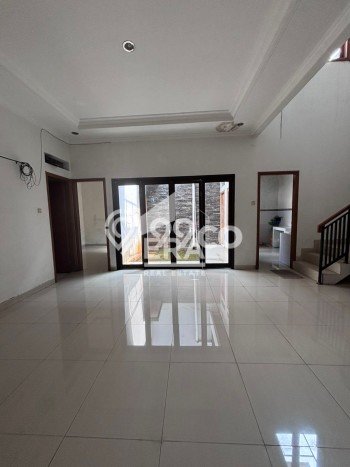 Hunian Cantik Modern Lb 300m2 di Rawalumbu, Bekasi Hunian Cantik Modern Lb 300m2 di Rawalumbu, Bekasi