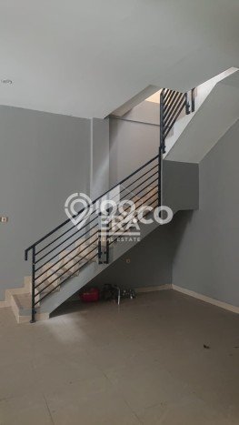 Ruko Bagus Dijual LB 240m2 Lokasi Strategis Bekasi Area Cocok untuk Bisnis Ruko Bagus Dijual LB 240m2 Lokasi Strategis Bekasi Area Cocok untuk Bisnis