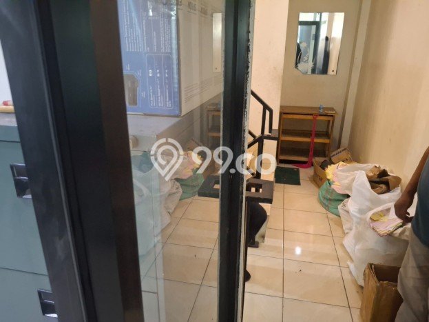 Unit Ruko Dijual di Jakarta Barat LT 69m2 & LB 202m2 Unit Ruko Dijual di Jakarta Barat LT 69m2 & LB 202m2