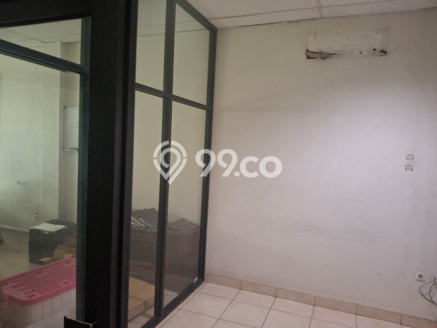 Unit Ruko Dijual di Jakarta Barat LT 69m2 & LB 202m2 Unit Ruko Dijual di Jakarta Barat LT 69m2 & LB 202m2