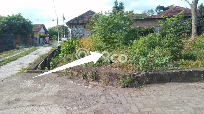 Jarang Ada! Tanah di Ngemplak Punya Luas 204m2 SHM Jarang Ada! Tanah di Ngemplak Punya Luas 204m2 SHM