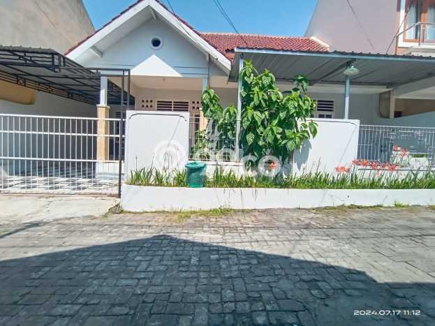 Dijual Cepat Rumah Favorit Siap Huni LB 100m2 di Kalasan, Sleman Dijual Cepat Rumah Favorit Siap Huni LB 100m2 di Kalasan, Sleman