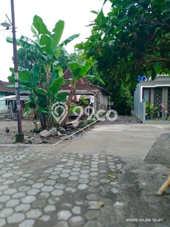 Tanah Lokasi Premium di Kalasan, Luas 307m2m², Dekat ke Fasilitas Umum Tanah Lokasi Premium di Kalasan, Luas 307m2m², Dekat ke Fasilitas Umum