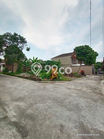 TANAH POTENSIAL! Tanah di Ngaglik, Luas 446m2m², Tepi Jalan Utama TANAH POTENSIAL! Tanah di Ngaglik, Luas 446m2m², Tepi Jalan Utama