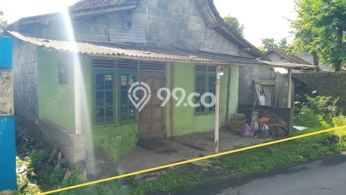 Tanah Kosong Dijual di Sleman dengan Area 123m2 Tanah Kosong Dijual di Sleman dengan Area 123m2