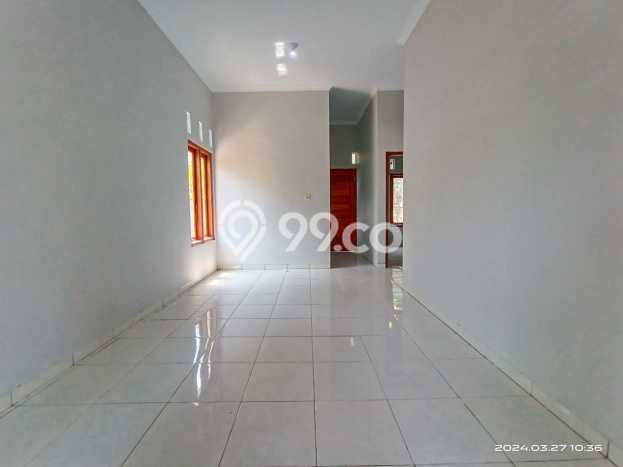 Rumah Siap Huni LT 157m2m² / LB 55m2m² di Kawasan Bisnis Kalasan, Sleman Rumah Siap Huni LT 157m2m² / LB 55m2m² di Kawasan Bisnis Kalasan, Sleman