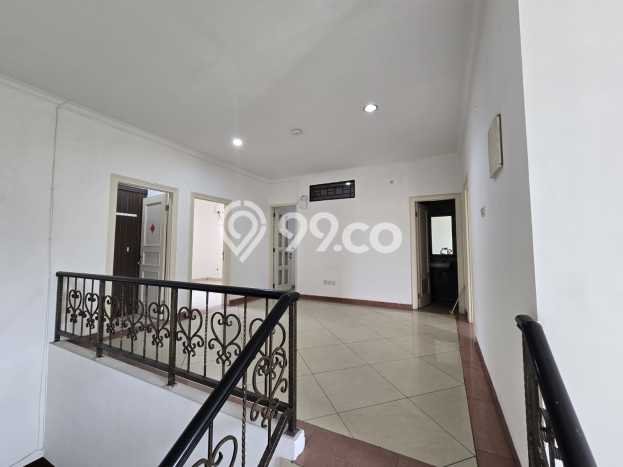 Disewakan Rumah Murah di Pantai Indah Kapuk Jakarta Utara dengan 4 KT Disewakan Rumah Murah di Pantai Indah Kapuk Jakarta Utara dengan 4 KT