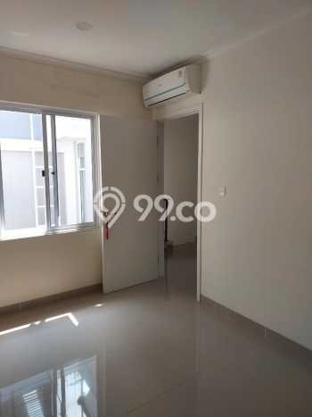 Disewakan! Rumah 3 Kamar Tidur &
2 Kamar Mandi di Gading Serpong, Tangerang Disewakan! Rumah 3 Kamar Tidur &
2 Kamar Mandi di Gading Serpong, Tangerang