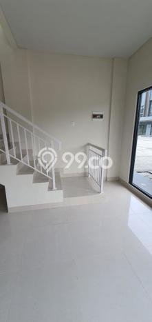 Ruko Dijual Lokasi Emas di BSD Luas 68m2 Ruko Dijual Lokasi Emas di BSD Luas 68m2