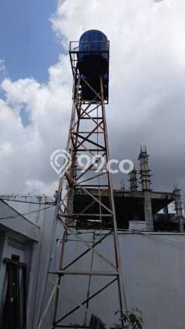 Rumah Asri area , 3 KM, Luas 400m2m² LB 400m2m² Rumah Asri area , 3 KM, Luas 400m2m² LB 400m2m²