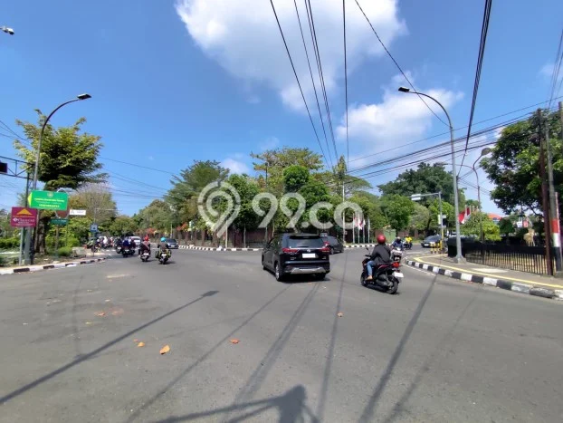 Kantor disewakan lokasi strategis Gondokusuman Yogyakarta 200m2 Kantor disewakan lokasi strategis Gondokusuman Yogyakarta 200m2