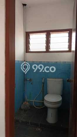 Rumah Asri area , 3 KM, Luas 400m2m² LB 400m2m² Rumah Asri area , 3 KM, Luas 400m2m² LB 400m2m²