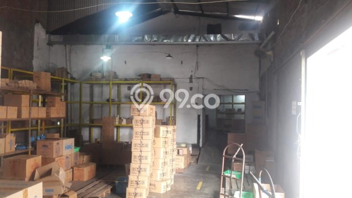 Gudang Premium di Banguntapan, Luas 1000m2m², Lokasi Mainroad Gudang Premium di Banguntapan, Luas 1000m2m², Lokasi Mainroad