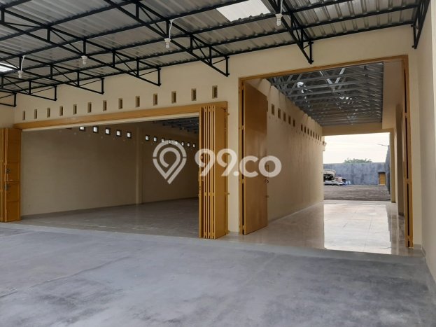 Ruko Strategis Kawasan Kalasan, Luas 200m2m², Lokasi Komersial Ruko Strategis Kawasan Kalasan, Luas 200m2m², Lokasi Komersial