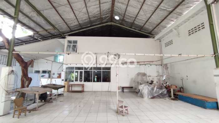 Dijual Gudang Kawasan Umbulharjo, Luas 775m2m², Area Bisnis, Jalur Strategis Dijual Gudang Kawasan Umbulharjo, Luas 775m2m², Area Bisnis, Jalur Strategis