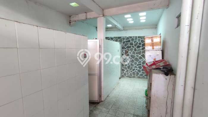 Dijual Gudang Kawasan Umbulharjo, Luas 775m2m², Area Bisnis, Jalur Strategis Dijual Gudang Kawasan Umbulharjo, Luas 775m2m², Area Bisnis, Jalur Strategis