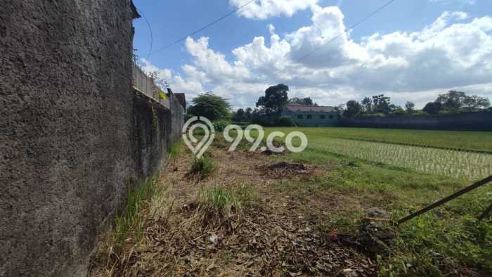 PRIME LOCATION! Tanah di Kalasan, Luas 529m2m², Ideal untuk Investasi PRIME LOCATION! Tanah di Kalasan, Luas 529m2m², Ideal untuk Investasi