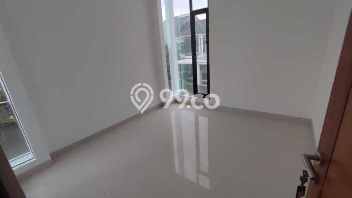 Rumah Strategis Ngaglik, Sleman, Luas 145m² LB 115m² Rumah Strategis Ngaglik, Sleman, Luas 145m² LB 115m²