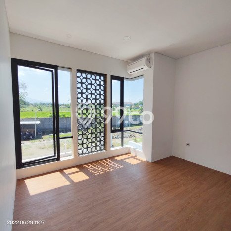 Dijual Rumah Minimalis Bagus Punya 3 KT di Depok Sleman SHM Dijual Rumah Minimalis Bagus Punya 3 KT di Depok Sleman SHM