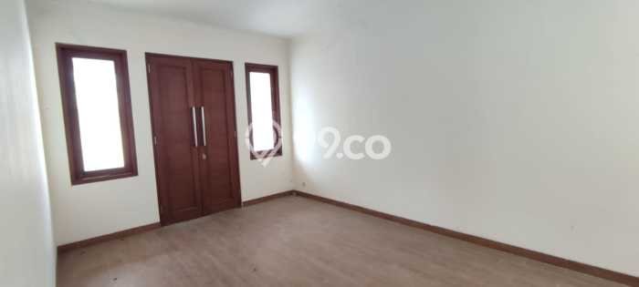 Siap Huni Rumah Mewah 8 Kamar di Mlati Dekat ke Mana Saja Siap Huni Rumah Mewah 8 Kamar di Mlati Dekat ke Mana Saja