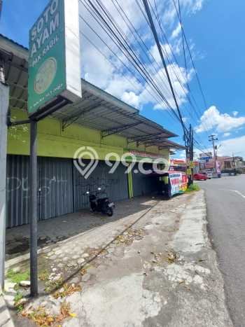 AREA KOMERSIAL! Ruko Kawasan Berbah, Luas 160m², Akses Utama AREA KOMERSIAL! Ruko Kawasan Berbah, Luas 160m², Akses Utama