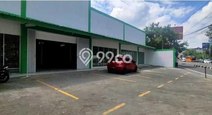 Bangunan Komersil Cocok Untuk Supermarket, Kantor, Depok, Sleman Bangunan Komersil Cocok Untuk Supermarket, Kantor, Depok, Sleman