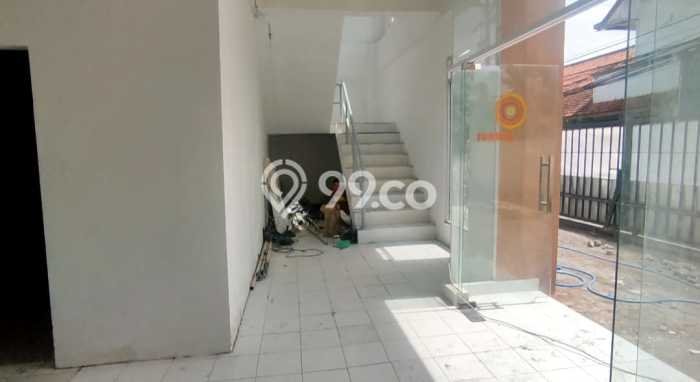 Bangunan Komersil Cocok Untuk Supermarket, Kantor, Depok, Sleman Bangunan Komersil Cocok Untuk Supermarket, Kantor, Depok, Sleman
