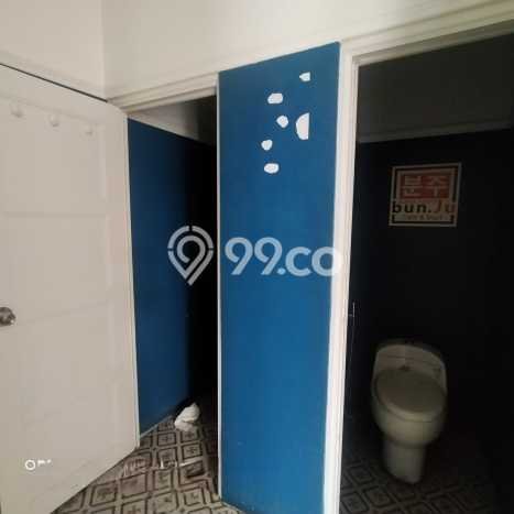 SEWA TERJANGKAU! Ruko di Caturtunggal, Luas 150m², Lokasi Komersial SEWA TERJANGKAU! Ruko di Caturtunggal, Luas 150m², Lokasi Komersial