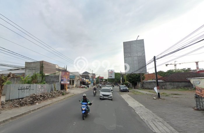 Disewakan Komersial di Kawasan Ramai Caturtunggal Luas 1000m2 Disewakan Komersial di Kawasan Ramai Caturtunggal Luas 1000m2