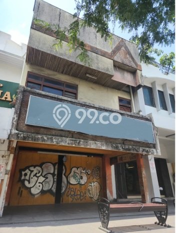 Ruko Siap Pakai di Gondomanan, Luas 98m², Lokasi Komersial, Akses Mudah Ruko Siap Pakai di Gondomanan, Luas 98m², Lokasi Komersial, Akses Mudah
