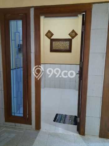 Unit Kost Dijual di Gamping dengan 10 Kamar Tidur & Luas Bangunan 200m2 Unit Kost Dijual di Gamping dengan 10 Kamar Tidur & Luas Bangunan 200m2