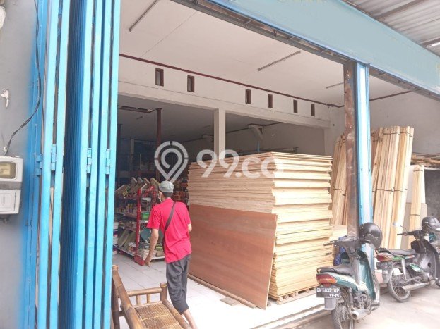 KAWASAN PREMIUM! Ruko di Ngampilan, Luas 190m², Akses Utama KAWASAN PREMIUM! Ruko di Ngampilan, Luas 190m², Akses Utama