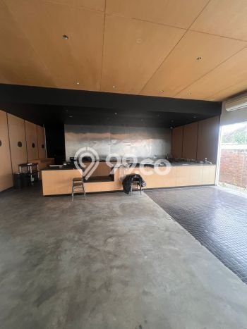 Area Ramai! Komersial Dijual di Ngaglik untuk Bisnis Luas Bangunan 416m2 Area Ramai! Komersial Dijual di Ngaglik untuk Bisnis Luas Bangunan 416m2
