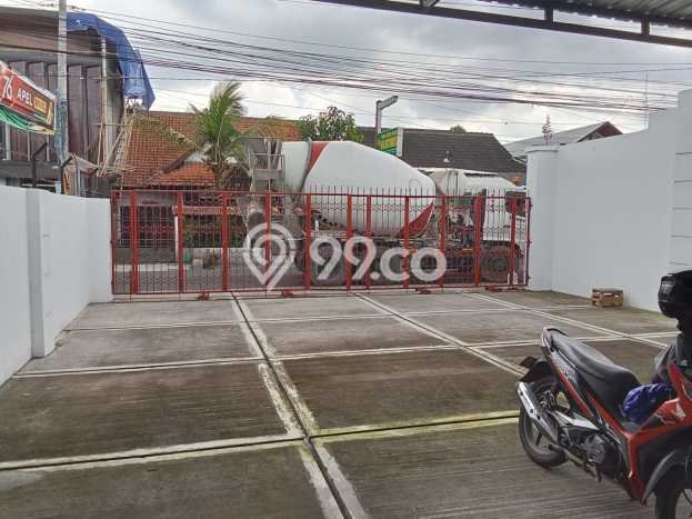 Ruko Disewa di Sleman dengan LB 209m2 Area Komersial Ramai Ruko Disewa di Sleman dengan LB 209m2 Area Komersial Ramai