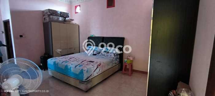 For Sale Rumah 4 Kamar Lokasi Strategis Bagus dan Strategis di Sewon For Sale Rumah 4 Kamar Lokasi Strategis Bagus dan Strategis di Sewon