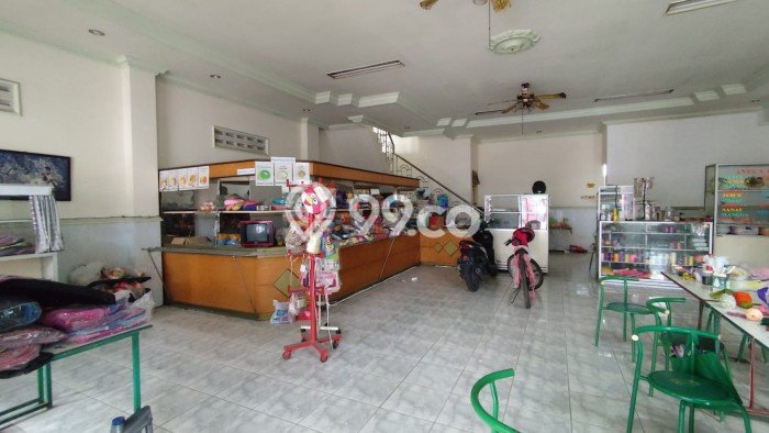 For Rent Ruko Kawasan Premium di Depok, Luas 300m2m², Siap Usaha For Rent Ruko Kawasan Premium di Depok, Luas 300m2m², Siap Usaha