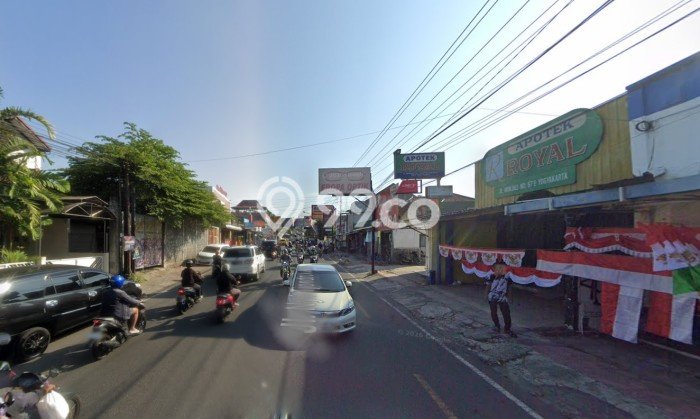 Ruko untuk disewa di Mlati punya LT 450m2 & LB 400m2 harga sewa kompetitif Ruko untuk disewa di Mlati punya LT 450m2 & LB 400m2 harga sewa kompetitif