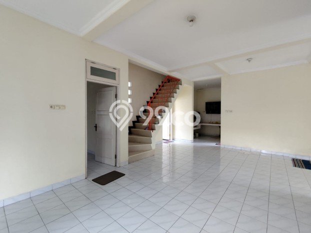LOKASI TERBAIK! Rumah kawasan Depok, 3 KT, Lingkungan Elite, Luas 297m2m² Bangunan 150m2m² LOKASI TERBAIK! Rumah kawasan Depok, 3 KT, Lingkungan Elite, Luas 297m2m² Bangunan 150m2m²