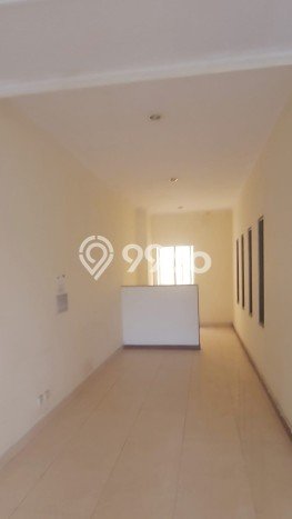 Unit Ruko Dijual di Yogyakarta LT 136m2 & LB 408m2 Unit Ruko Dijual di Yogyakarta LT 136m2 & LB 408m2
