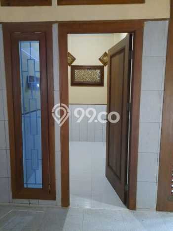 Unit Kost Dijual di Gamping dengan 10 Kamar Tidur & Luas Bangunan 200m2 Unit Kost Dijual di Gamping dengan 10 Kamar Tidur & Luas Bangunan 200m2